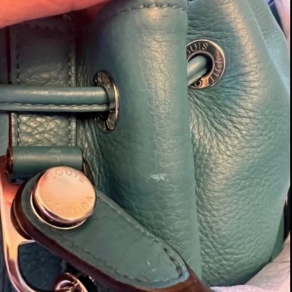 🌺HAUTE MAROQUINERIE🌺 🌟Louis Vuitton🌟 Ltd Edition Custom Teal Leather Bucket - Picture 10 of 10